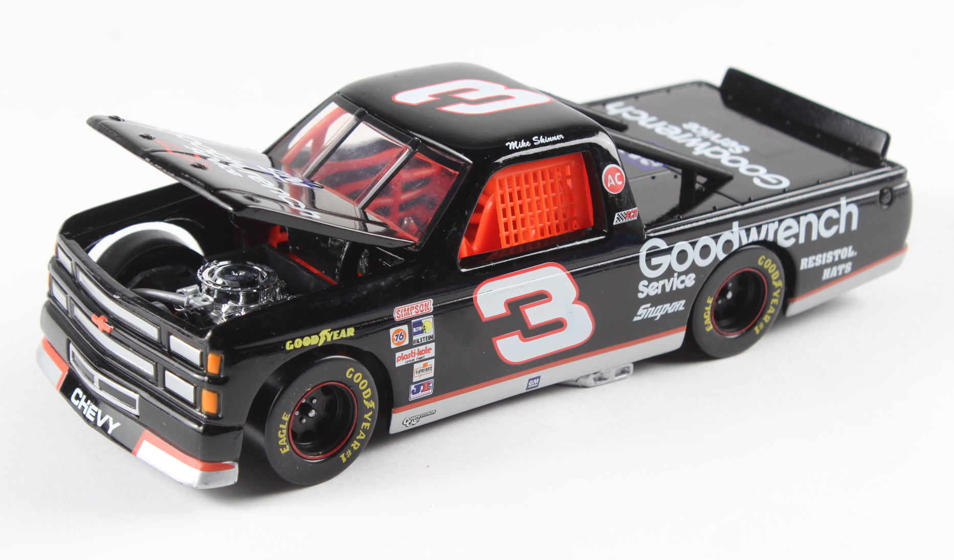 Mike Skinner LE #3 Goodwrench Service 1995 Chevrolet 1:24 Scale Die Cast Truck at PristineAuction.com Mike Skinner LE #3 Goodwrench Service 1995 Chevrolet 1:24 Scale Die Cast Truck at PristineAuction.com