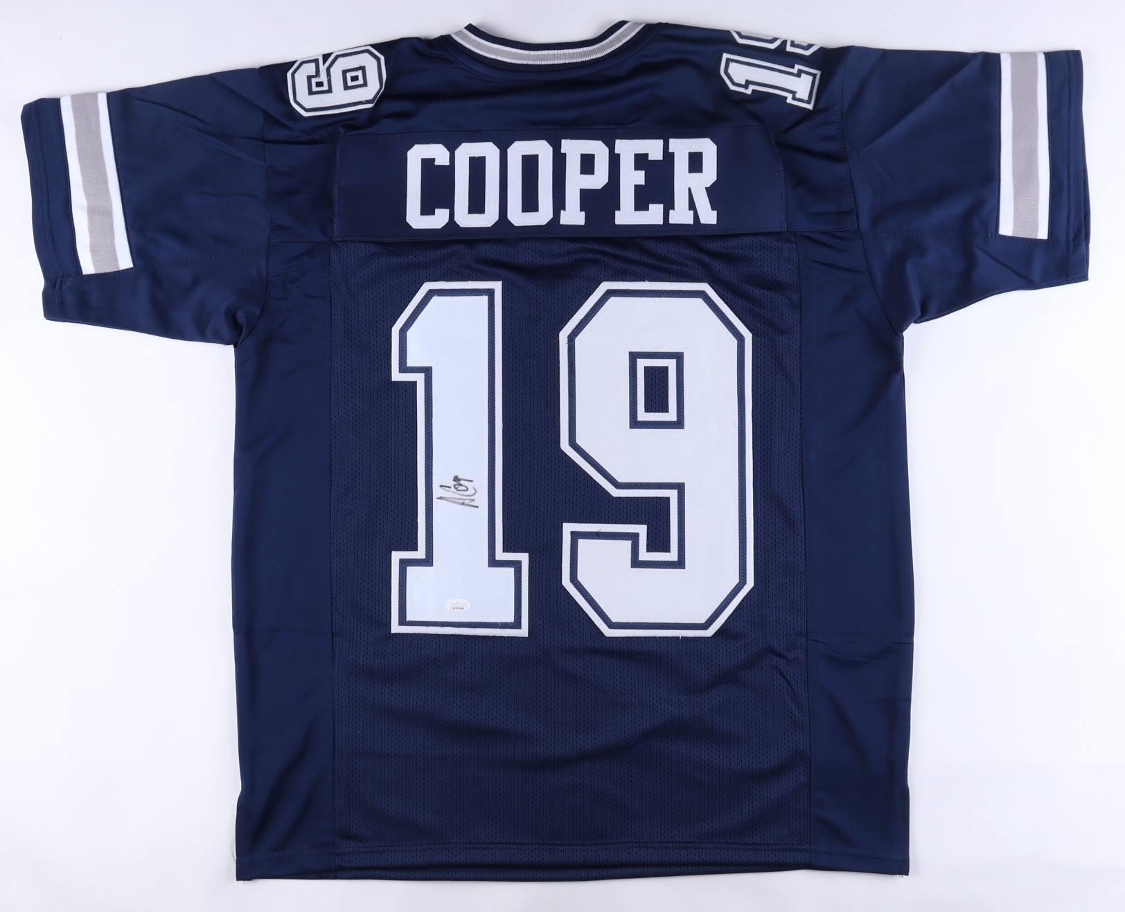 Amari Cooper Signed Jersey (JSA) at PristineAuction.com Amari Cooper Signed Jersey (JSA) at PristineAuction.com