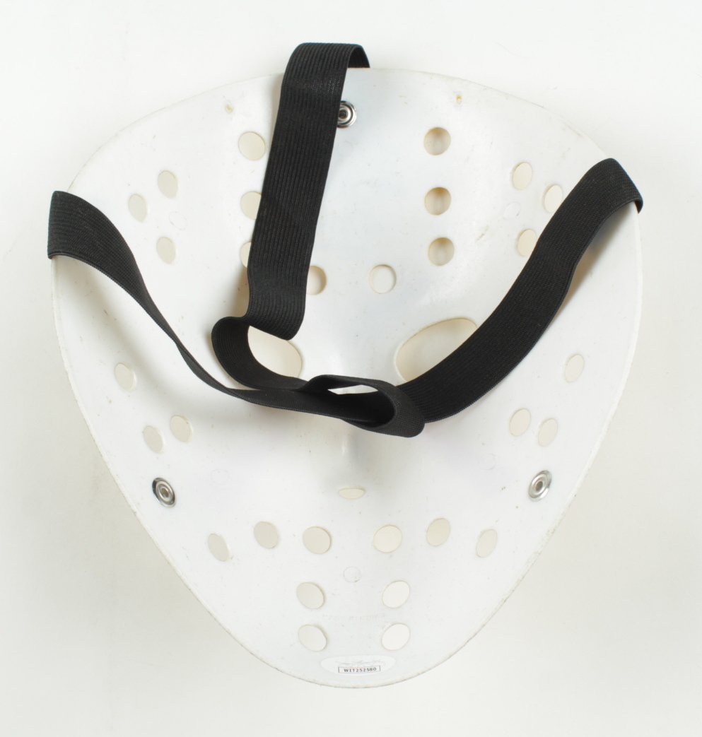 Kane Hodder Signed "Friday the 13th" Mask Inscribed "Jason" (JSA COA) at PristineAuction.com Kane Hodder Signed "Friday the 13th" Mask Inscribed "Jason" (JSA COA) at PristineAuction.com