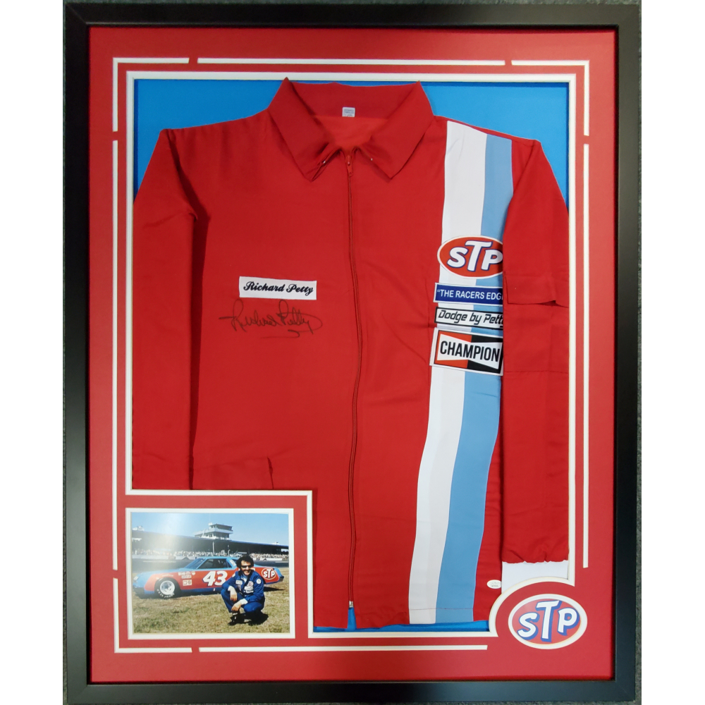 Richard Petty Signed 34x42 Custom 