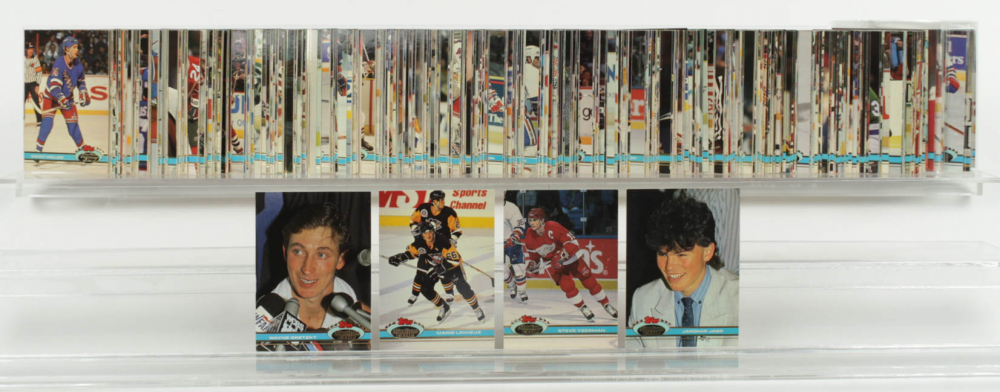 1991 Topps Stadium Club Hockey Complete Set Of (400) Cards with Wayne Gretzky #1, Mario Lemieux #174, Derek King #82, Steve Yzerman #81, Jaromir Jagr #343