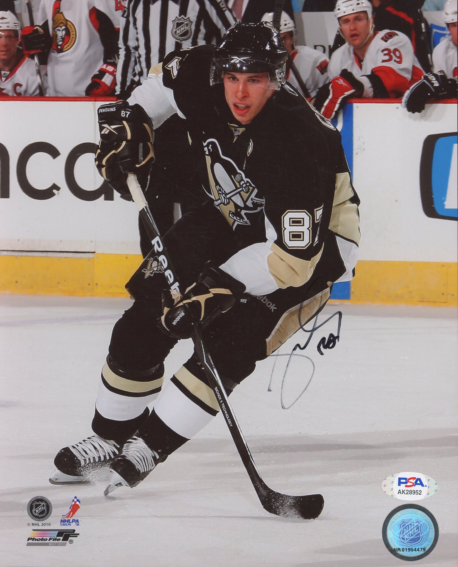 Sidney Crosby Signed Penguins 8x10 Photo (PSA) at PristineAuction.com Sidney Crosby Signed Penguins 8x10 Photo (PSA) at PristineAuction.com
