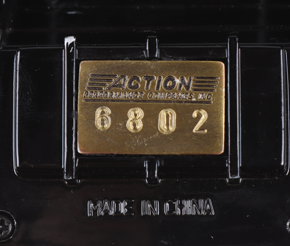 Jeff Gordon LE #24 DuPont Million Dollar Date 1997 Monte Carlo Elite 1 Die Cast Car