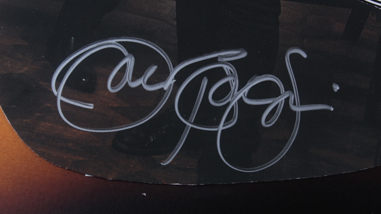 Jon Bon Jovi Signed 39" Acoustic Guitar (JSA COA) at PristineAuction.com Jon Bon Jovi Signed 39" Acoustic Guitar (JSA COA) at PristineAuction.com