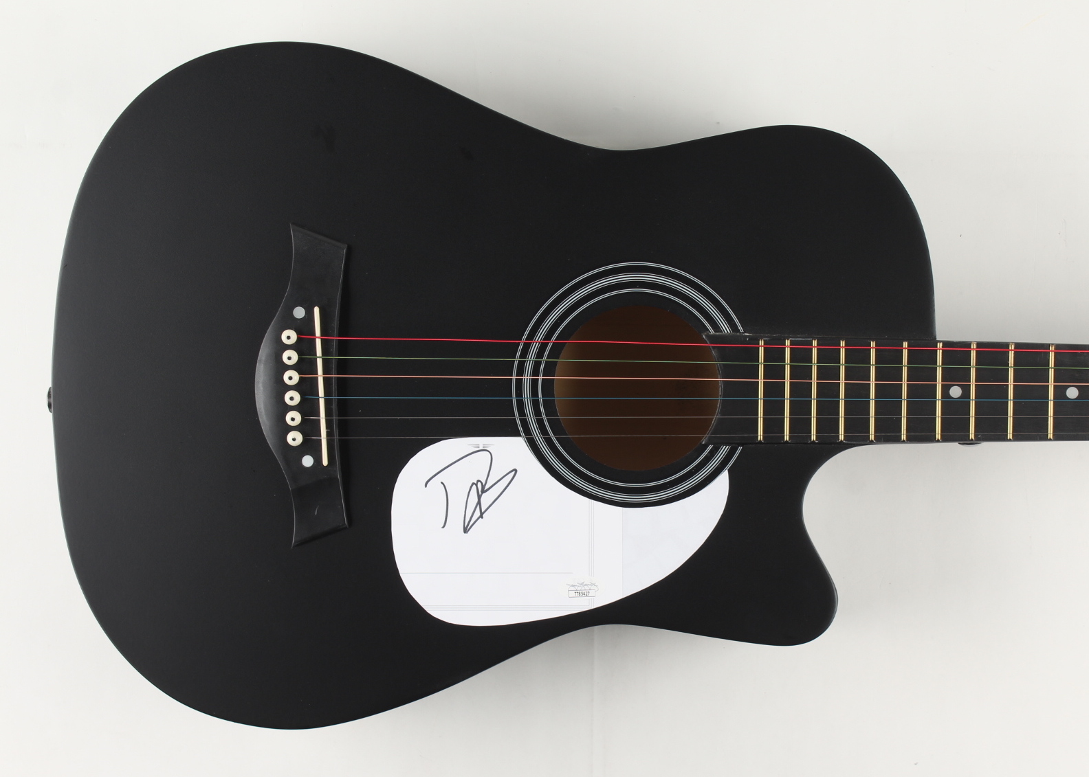 Dave Grohl Signed 38" Acoustic Guitar (JSA COA) at PristineAuction.com Dave Grohl Signed 38" Acoustic Guitar (JSA COA) at PristineAuction.com