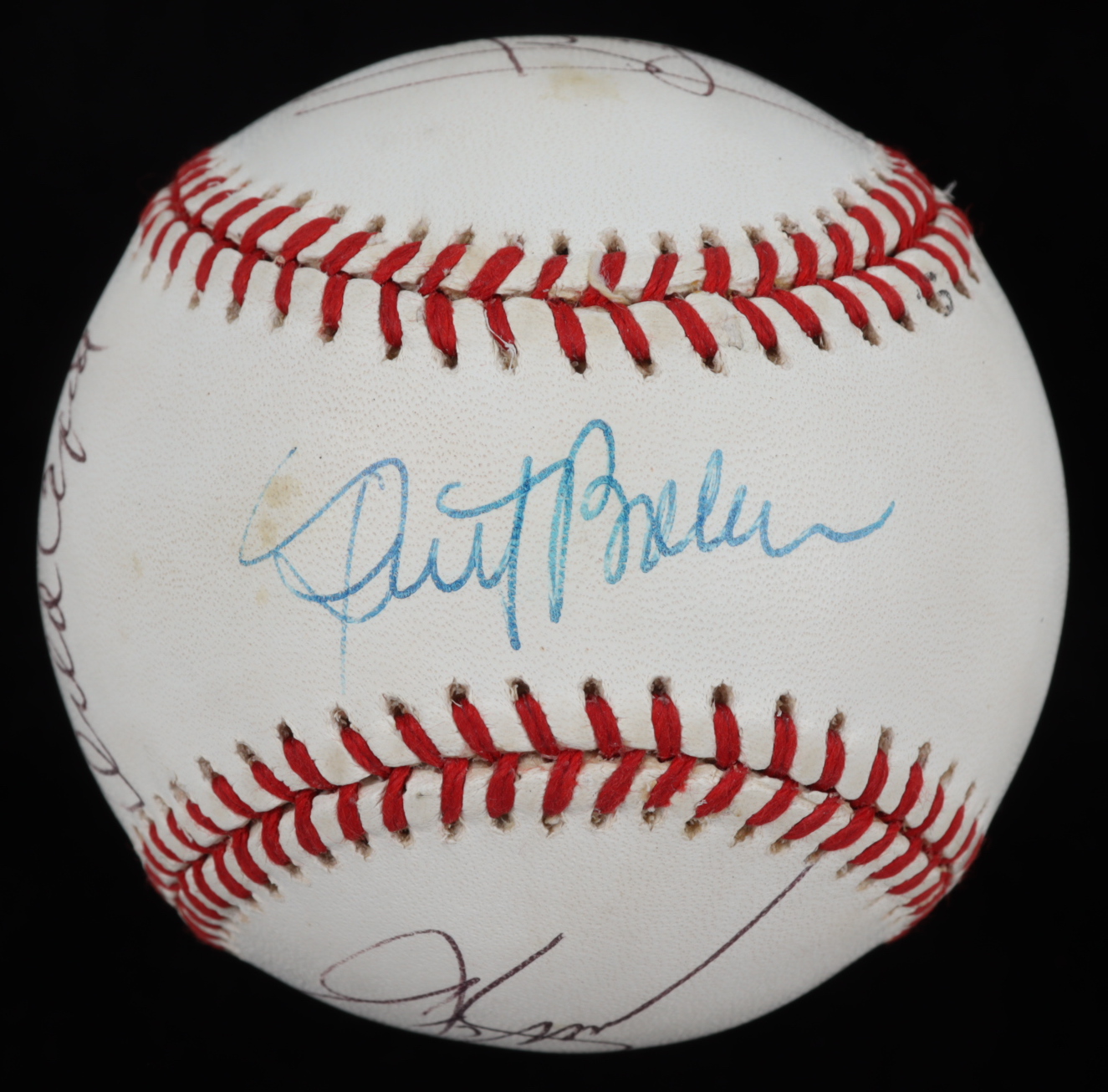 1990s Giants ONL Baseball Multi-Signed by (6) with Barry Bonds, Orlando Cepeda, Dusty Baker, J.T. Snow (Beckett LOA) at PristineAuction.com 1990s Giants ONL Baseball Multi-Signed by (6) with Barry Bonds, Orlando Cepeda, Dusty Baker, J.T. Snow (Beckett LOA) at PristineAuction.com