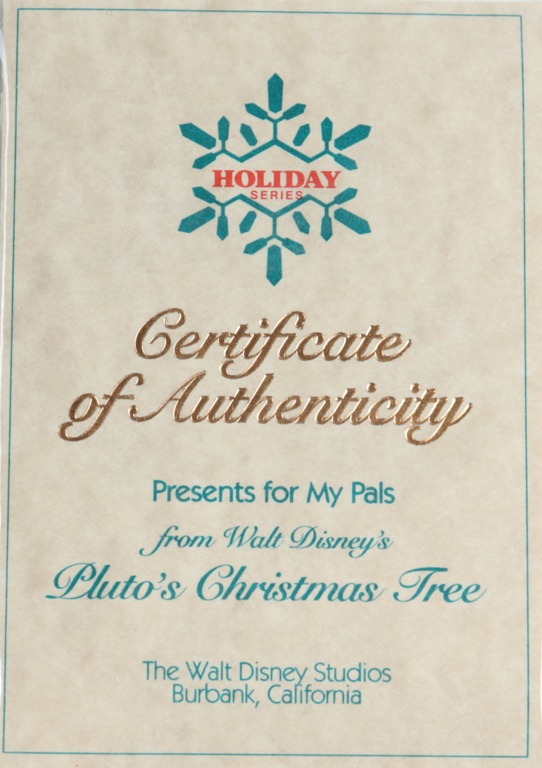 1995 Walt Disney Classics Collection "Pluto's Christmas Tree" Mickey Mouse Figurine at PristineAuction.com 1995 Walt Disney Classics Collection "Pluto's Christmas Tree" Mickey Mouse Figurine at PristineAuction.com