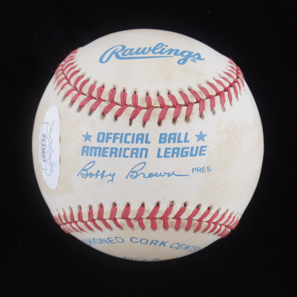 Brooks Robinson Signed OAL Baseball (JSA COA) at PristineAuction.com Brooks Robinson Signed OAL Baseball (JSA COA) at PristineAuction.com