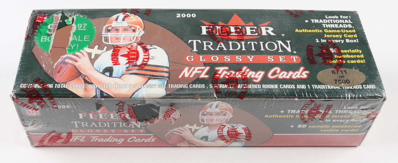 2000 Fleer Tradition Football LE Complete Set of (400) Cards with David Stachelski / Tom Brady #352 RC, Brain Urlacher #309 RC, Jerry Rice #72, Peyton Manning #134 at PristineAuction.com 2000 Fleer Tradition Football LE Complete Set of (400) Cards with David Stachelski / Tom Brady #352 RC, Brain Urlacher #309 RC, Jerry Rice #72, Peyton Manning #134 at PristineAuction.com