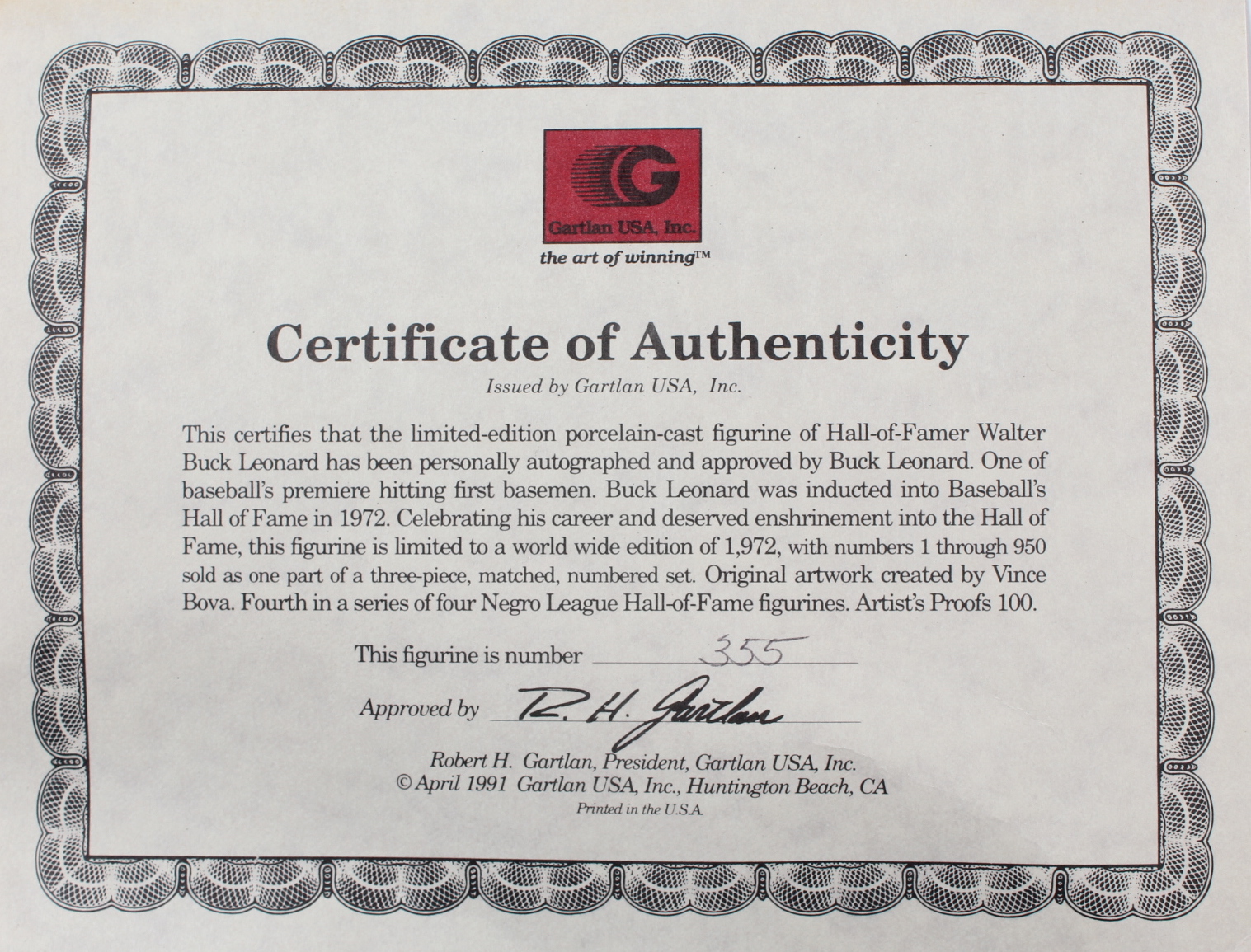 Buck Leonard Signed LE Homestead Grays Figure with Original Packaging (Gartlan COA) (See Description) at PristineAuction.com Buck Leonard Signed LE Homestead Grays Figure with Original Packaging (Gartlan COA) (See Description) at PristineAuction.com