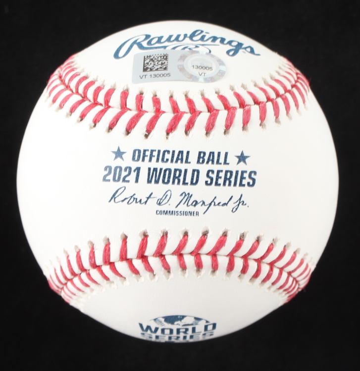 Freddie Freeman Signed 2021 World Series Baseball (MLB) at PristineAuction.com Freddie Freeman Signed 2021 World Series Baseball (MLB) at PristineAuction.com