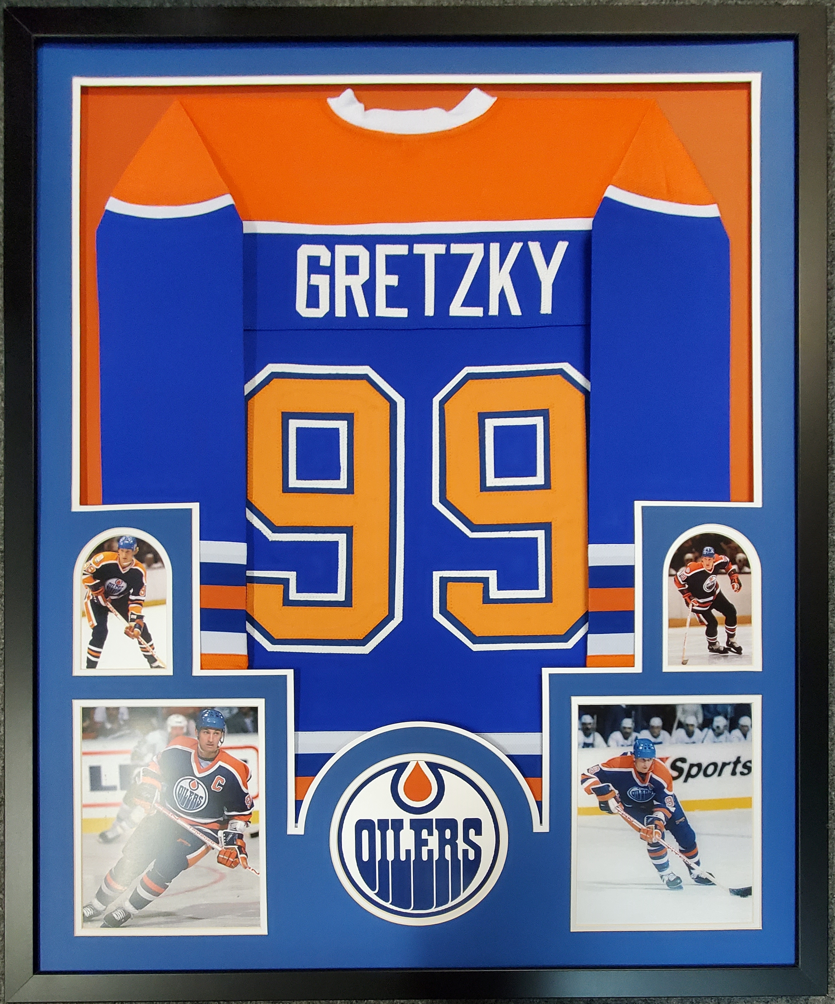 Wayne Gretzky 34x42 Custom Framed Jersey Display at PristineAuction.com Wayne Gretzky 34x42 Custom Framed Jersey Display at PristineAuction.com