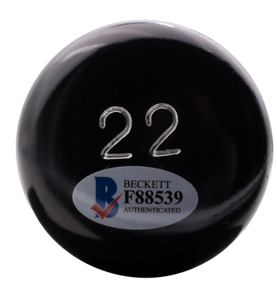 Juan Soto Signed Marucci Baseball Bat (Beckett) at PristineAuction.com Juan Soto Signed Marucci Baseball Bat (Beckett) at PristineAuction.com