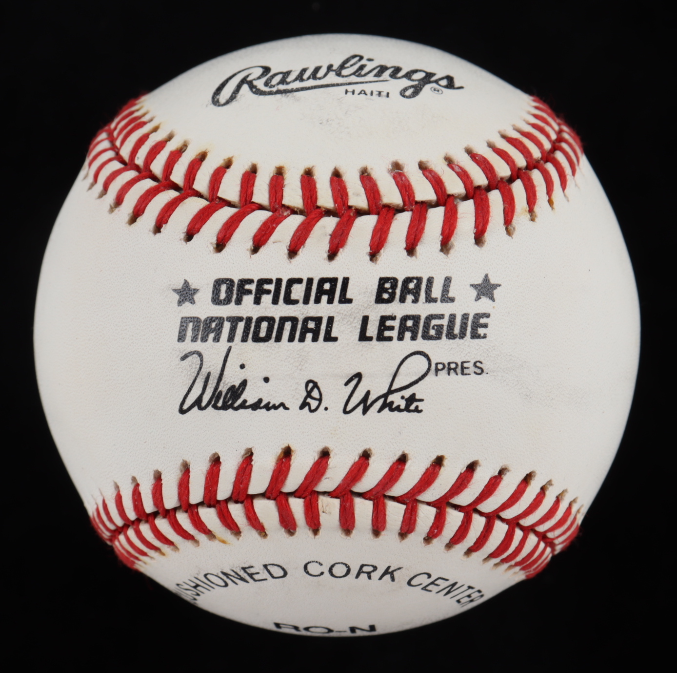 Hank Aaron Signed ONL Baseball (JSA ALOA) at PristineAuction.com Hank Aaron Signed ONL Baseball (JSA ALOA) at PristineAuction.com