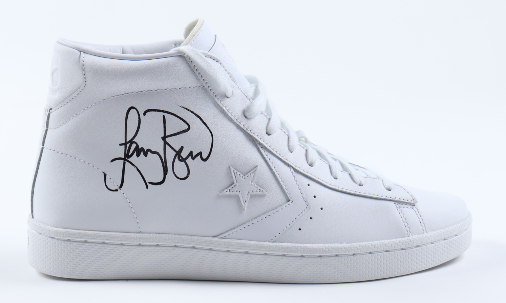 Larry Bird Signed Converse All-Star Leather Basketball Shoe (PSA COA) at PristineAuction.com Larry Bird Signed Converse All-Star Leather Basketball Shoe (PSA COA) at PristineAuction.com
