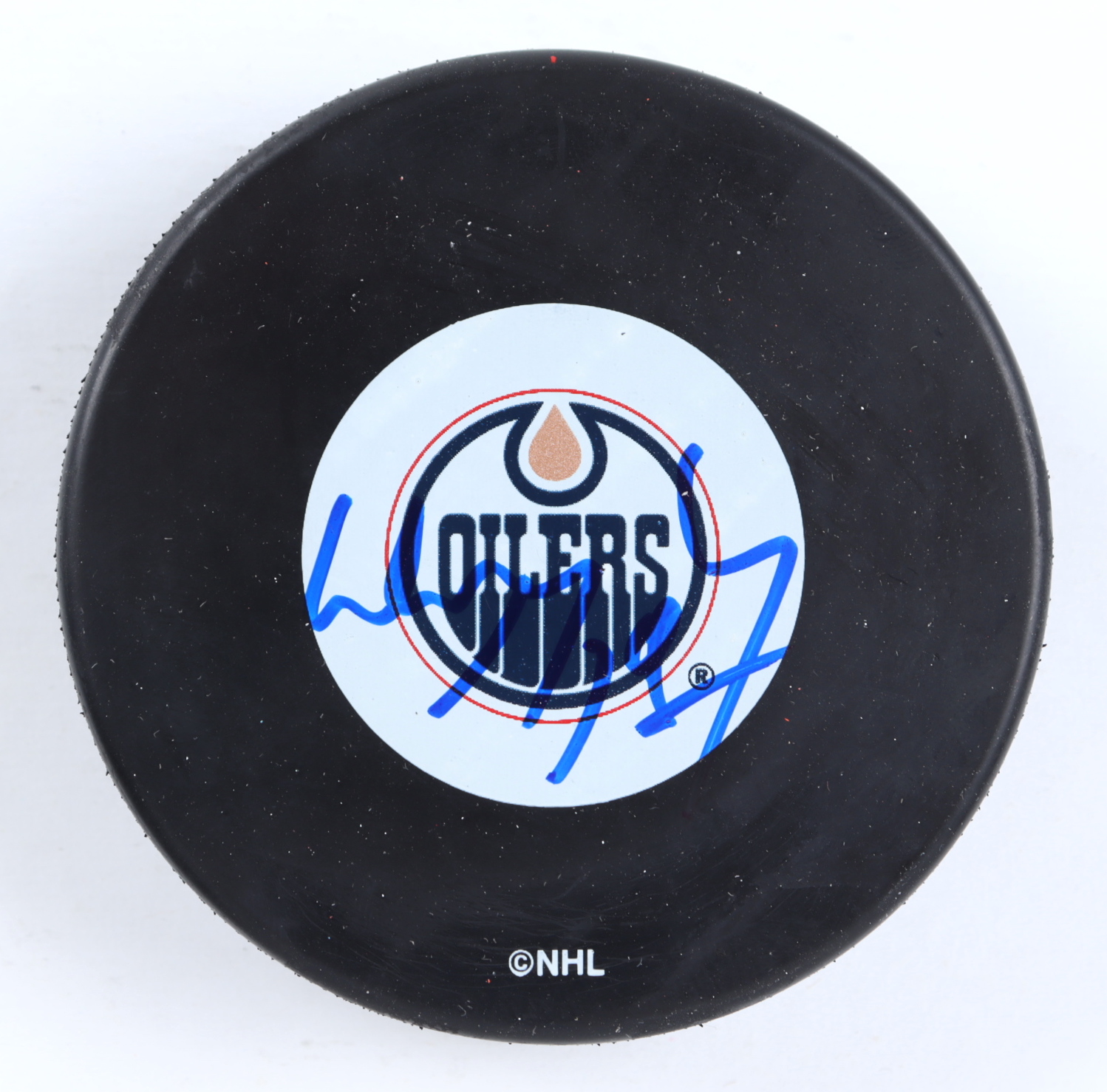 Wayne Gretzky Signed Oilers Logo Hockey Puck (Beckett) at PristineAuction.com Wayne Gretzky Signed Oilers Logo Hockey Puck (Beckett) at PristineAuction.com