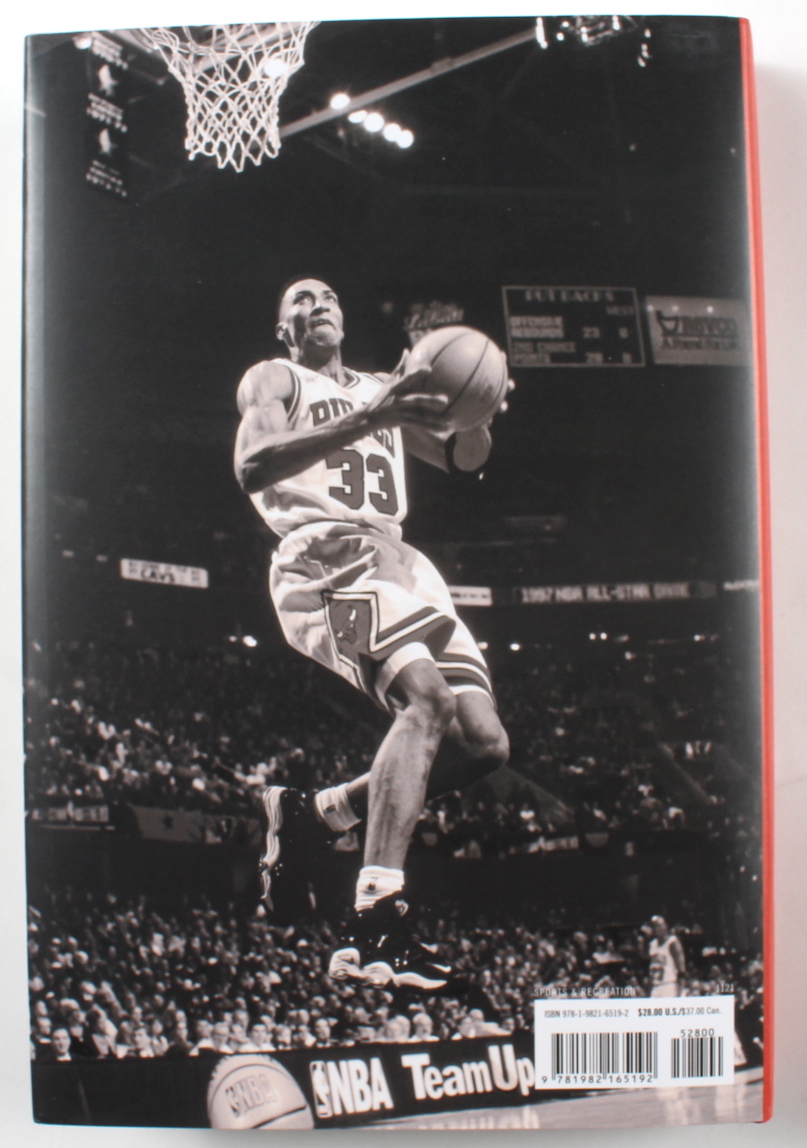 Scottie Pippen Signed "Unguarded" Hardcover Book (Premiere) at PristineAuction.com Scottie Pippen Signed "Unguarded" Hardcover Book (Premiere) at PristineAuction.com