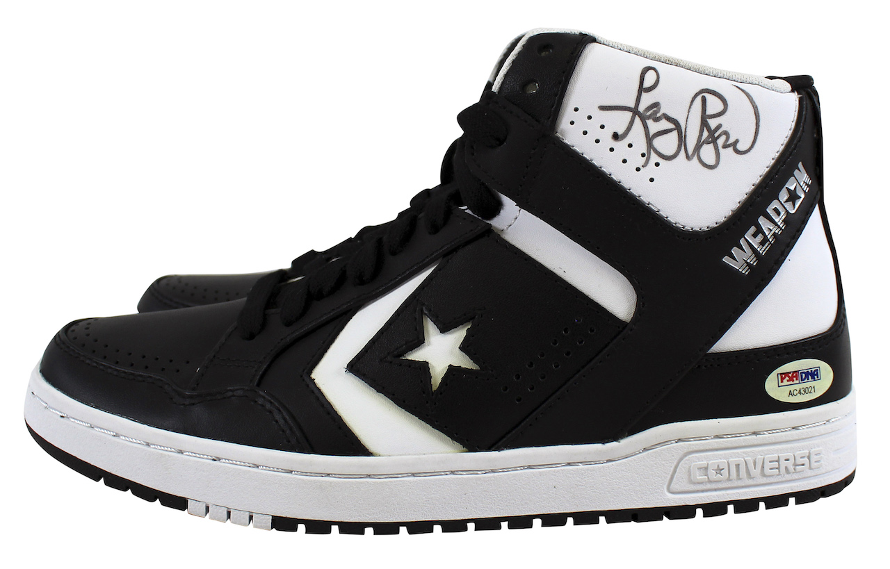 Larry Bird Signed Pair of (2) Converse Weapon Basketball Shoes (PSA & Bird) at PristineAuction.com Larry Bird Signed Pair of (2) Converse Weapon Basketball Shoes (PSA & Bird) at PristineAuction.com