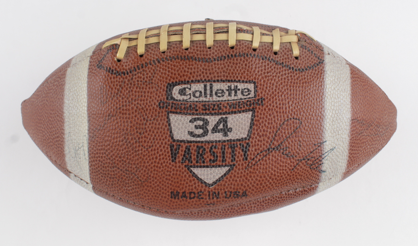 1970-71 Giants Football Team-Signed by (32) with Pete Case, Bob Tucker, Don Hermann, George Young, Bob Lortsema (JSA) at PristineAuction.com 1970-71 Giants Football Team-Signed by (32) with Pete Case, Bob Tucker, Don Hermann, George Young, Bob Lortsema (JSA) at PristineAuction.com