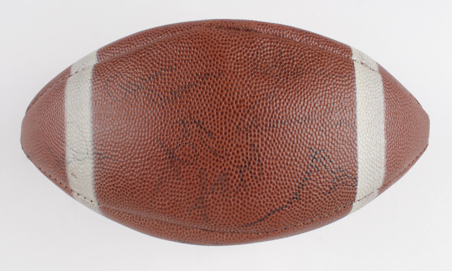 1970-71 Giants Football Team-Signed by (32) with Pete Case, Bob Tucker, Don Hermann, George Young, Bob Lortsema (JSA) at PristineAuction.com 1970-71 Giants Football Team-Signed by (32) with Pete Case, Bob Tucker, Don Hermann, George Young, Bob Lortsema (JSA) at PristineAuction.com