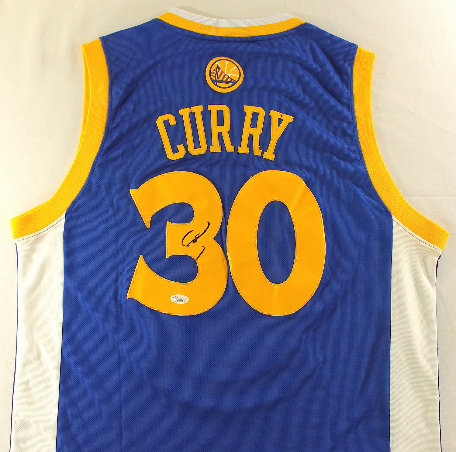 Stephen Curry Signed Warriors Jersey (JSA COA) at PristineAuction.com Stephen Curry Signed Warriors Jersey (JSA COA) at PristineAuction.com