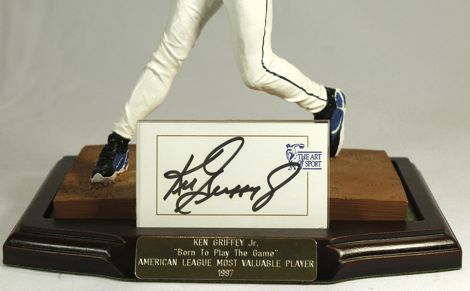 Ken Griffey Jr Signed Mariners The Art of Sport Figurine (PSA COA) at PristineAuction.com Ken Griffey Jr Signed Mariners The Art of Sport Figurine (PSA COA) at PristineAuction.com