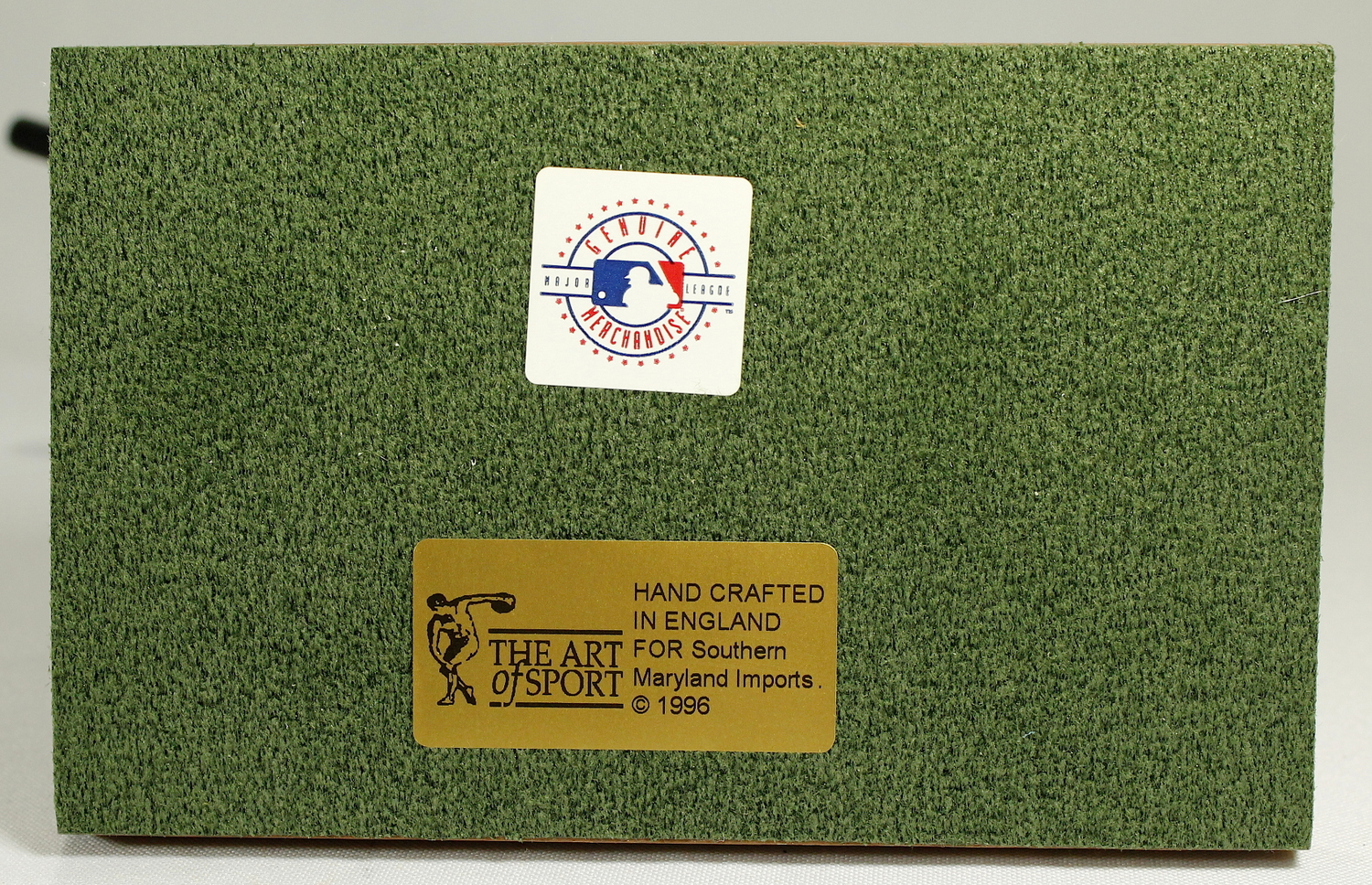 Ken Griffey Jr Signed Mariners The Art of Sport Figurine (PSA COA) at PristineAuction.com Ken Griffey Jr Signed Mariners The Art of Sport Figurine (PSA COA) at PristineAuction.com