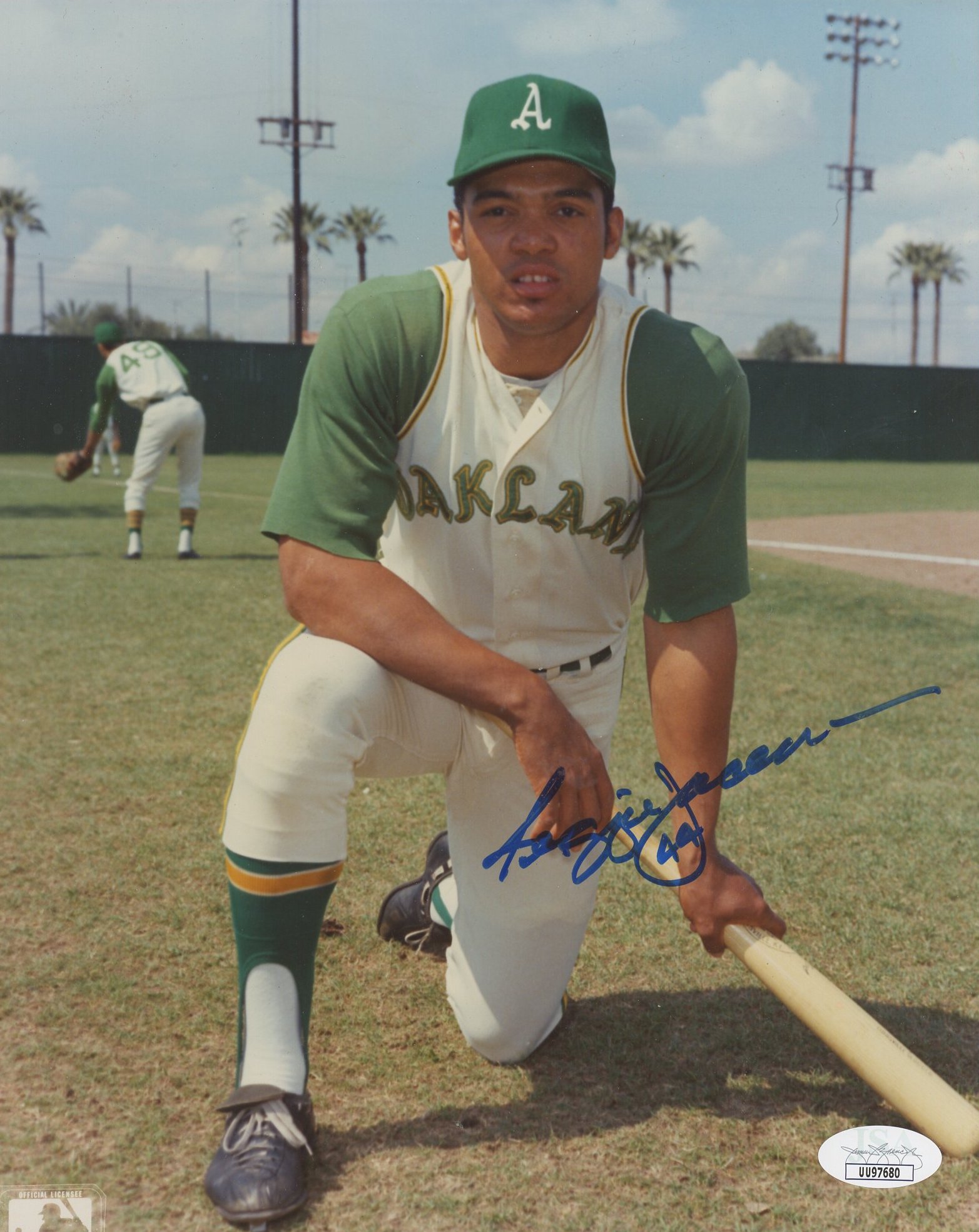 Reggie Jackson Signed Athletics 8x10 Photo (JSA) at PristineAuction.com Reggie Jackson Signed Athletics 8x10 Photo (JSA) at PristineAuction.com
