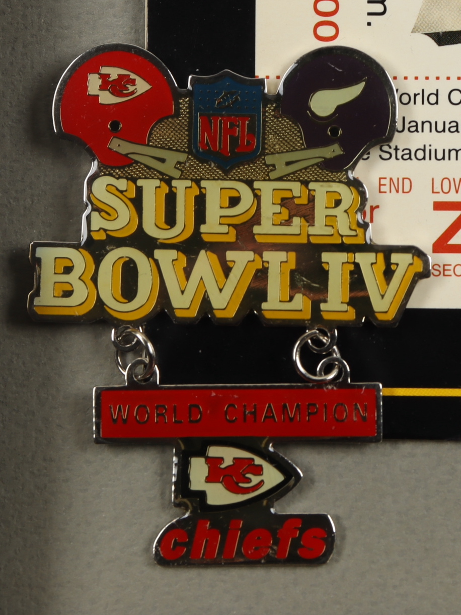 Super Bowl IV Commemorative 13x16 Custom Framed Score Card Display with 23kt Gold Ticket & Super Bowl Pin at PristineAuction.com Super Bowl IV Commemorative 13x16 Custom Framed Score Card Display with 23kt Gold Ticket & Super Bowl Pin at PristineAuction.com