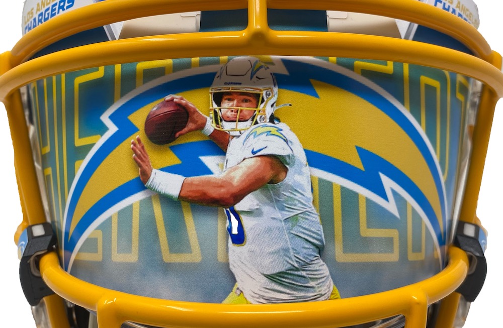Justin Herbert Signed Chargers Full-Size Authentic On-Field SpeedFlex Helmet with Custom Visor (Fanatics & Beckett) at PristineAuction.com Justin Herbert Signed Chargers Full-Size Authentic On-Field SpeedFlex Helmet with Custom Visor (Fanatics & Beckett) at PristineAuction.com