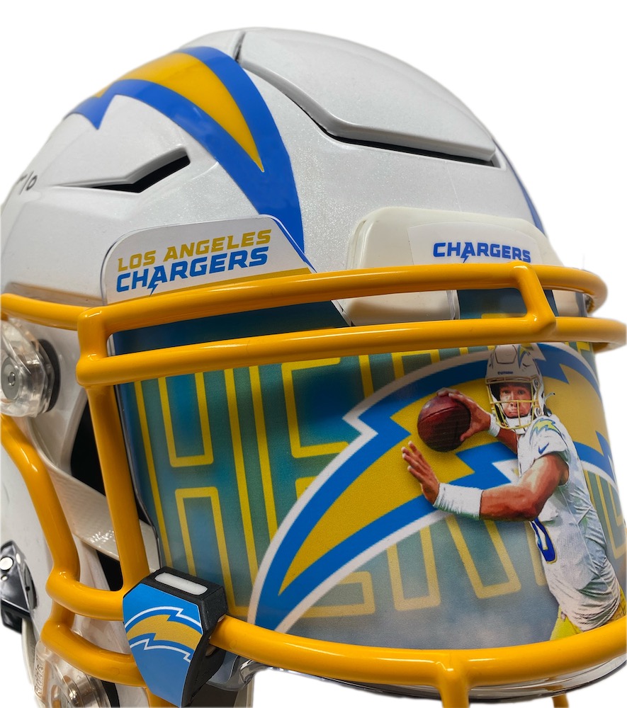 Justin Herbert Signed Chargers Full-Size Authentic On-Field SpeedFlex Helmet with Custom Visor (Fanatics & Beckett) at PristineAuction.com Justin Herbert Signed Chargers Full-Size Authentic On-Field SpeedFlex Helmet with Custom Visor (Fanatics & Beckett) at PristineAuction.com