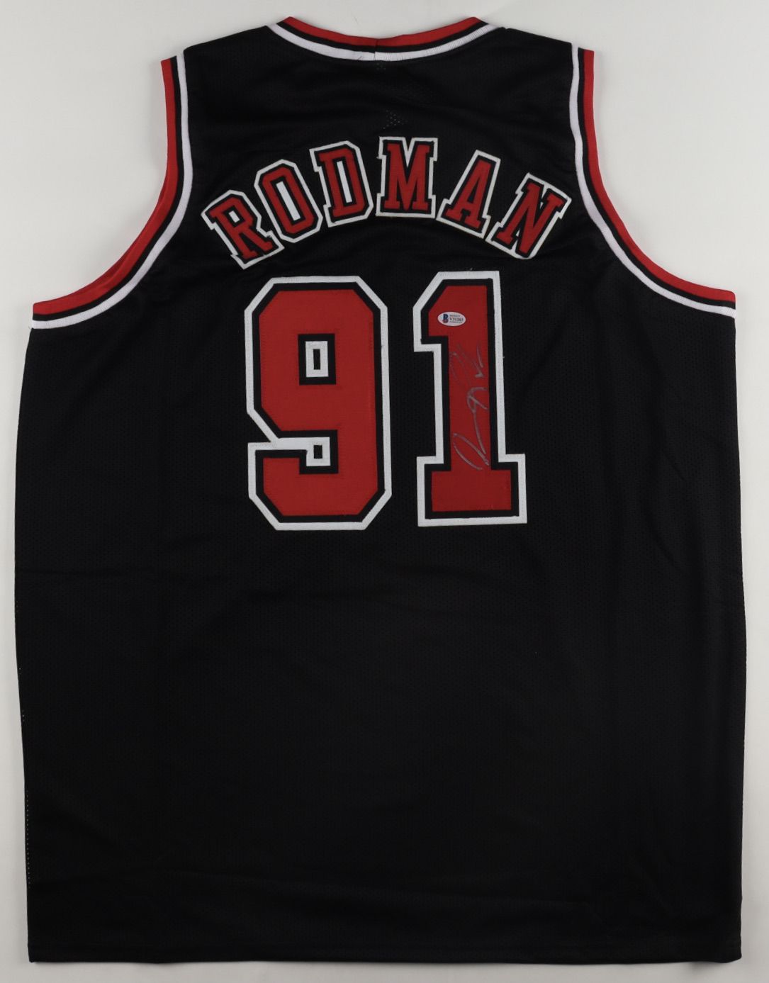 Dennis Rodman Signed Jersey (Beckett) at PristineAuction.com Dennis Rodman Signed Jersey (Beckett) at PristineAuction.com