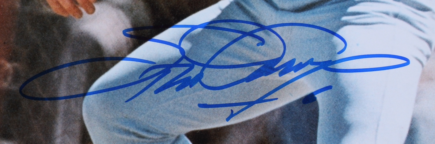 Steve Garvey Signed "Sports Illustrated" 11x14 Photo (JSA) at PristineAuction.com Steve Garvey Signed "Sports Illustrated" 11x14 Photo (JSA) at PristineAuction.com