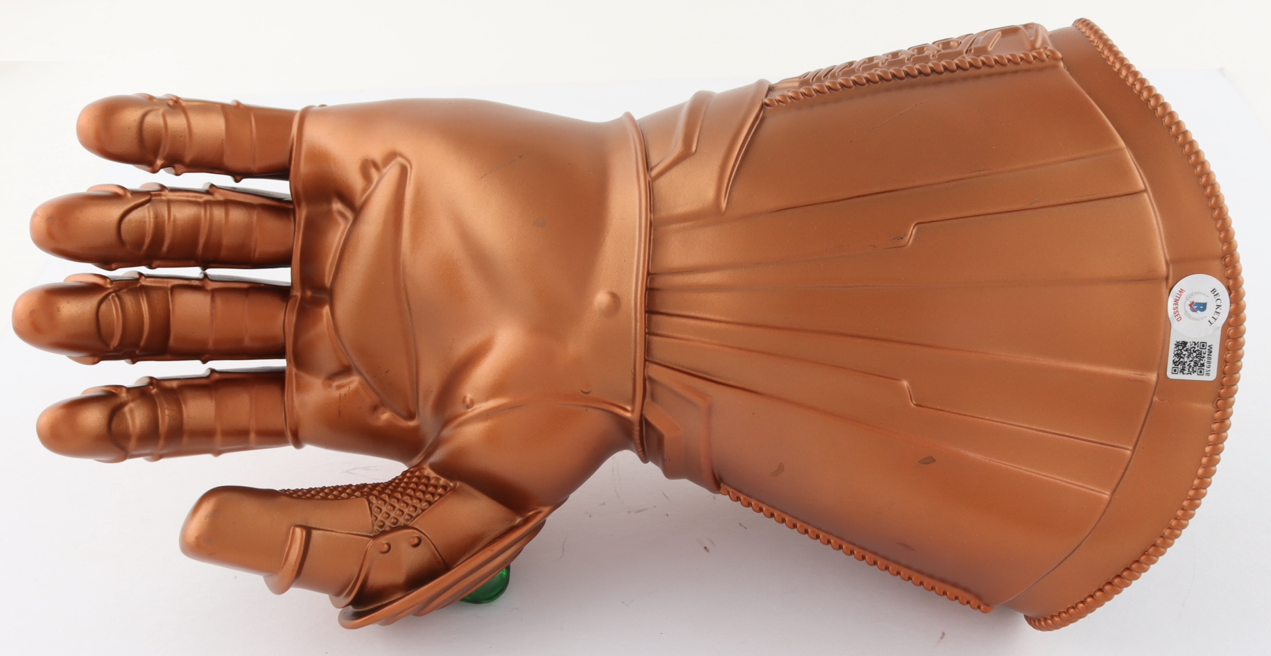 Josh Brolin Signed Full-Size Marvel "Avengers: Infinity War" Infinity Gauntlet (Beckett) at PristineAuction.com Josh Brolin Signed Full-Size Marvel "Avengers: Infinity War" Infinity Gauntlet (Beckett) at PristineAuction.com