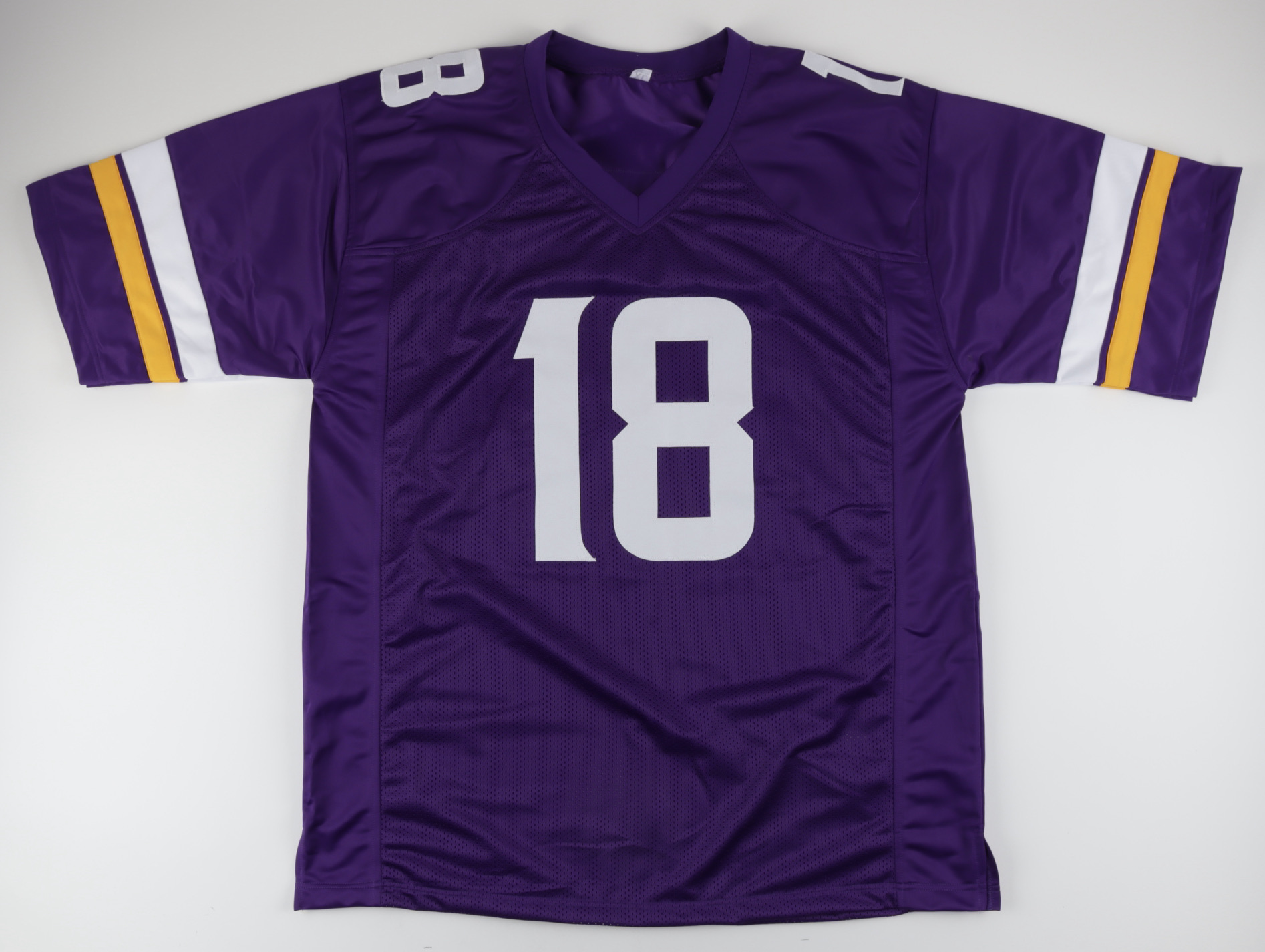 Justin Jefferson Signed Jersey (Beckett) at PristineAuction.com Justin Jefferson Signed Jersey (Beckett) at PristineAuction.com