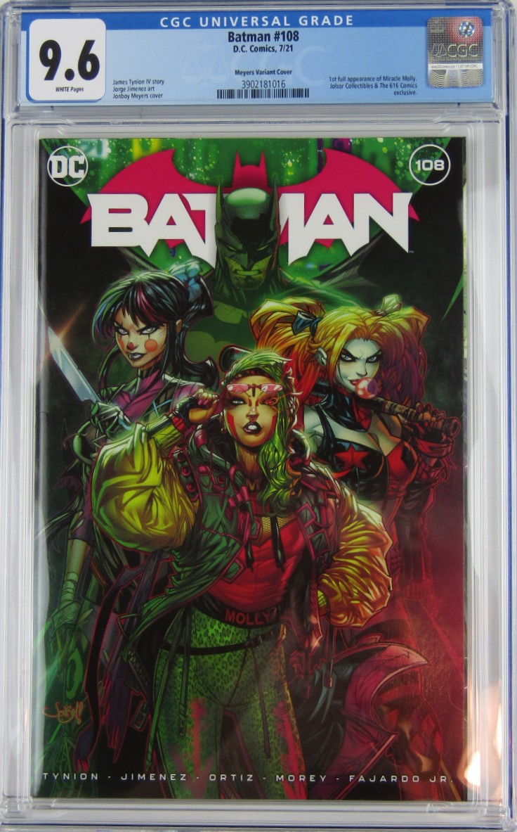 The Comic Gallery Series 5 Yellow Mystery Box (1 Graded Comic & 1 Autographed Comic) at PristineAuction.com The Comic Gallery Series 5 Yellow Mystery Box (1 Graded Comic & 1 Autographed Comic) at PristineAuction.com