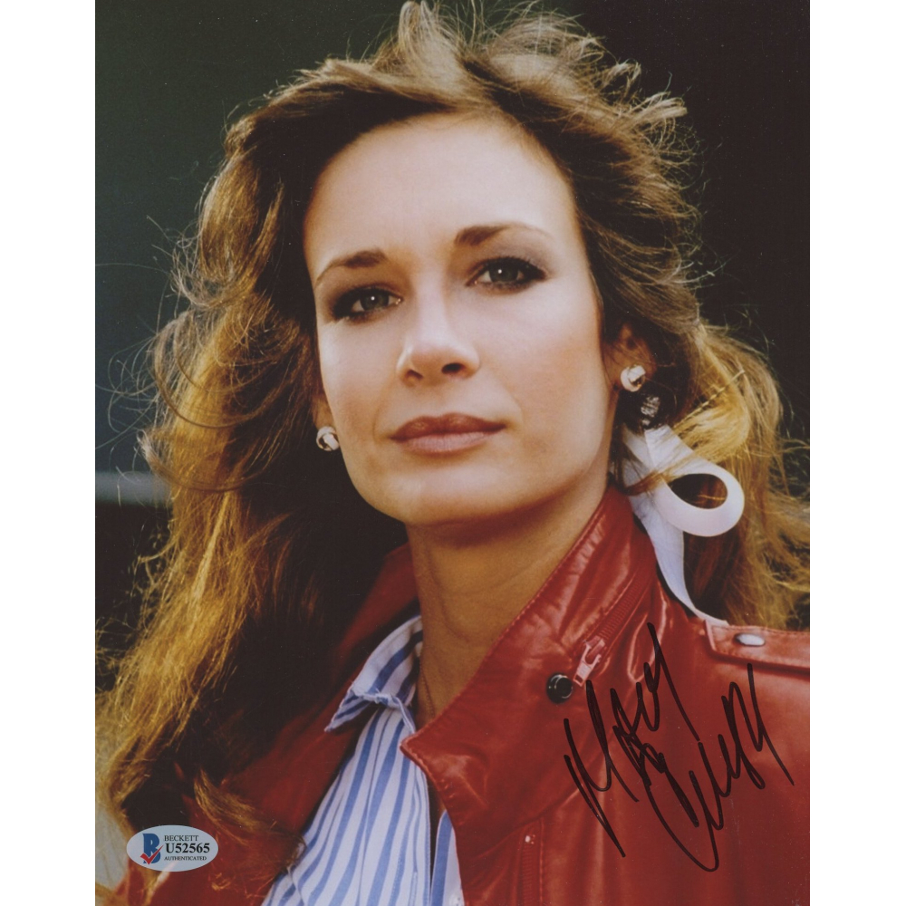 Mary Crosby Signed 8x10 Photo (Beckett) | Pristine Auction