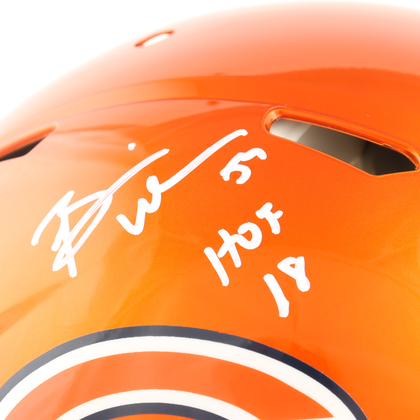 Brian Urlacher Signed Bears Full-Size Authentic On-Field Flash Alternate Speed Helmet Inscribed "HOF 18" (Beckett) at PristineAuction.com Brian Urlacher Signed Bears Full-Size Authentic On-Field Flash Alternate Speed Helmet Inscribed "HOF 18" (Beckett) at PristineAuction.com