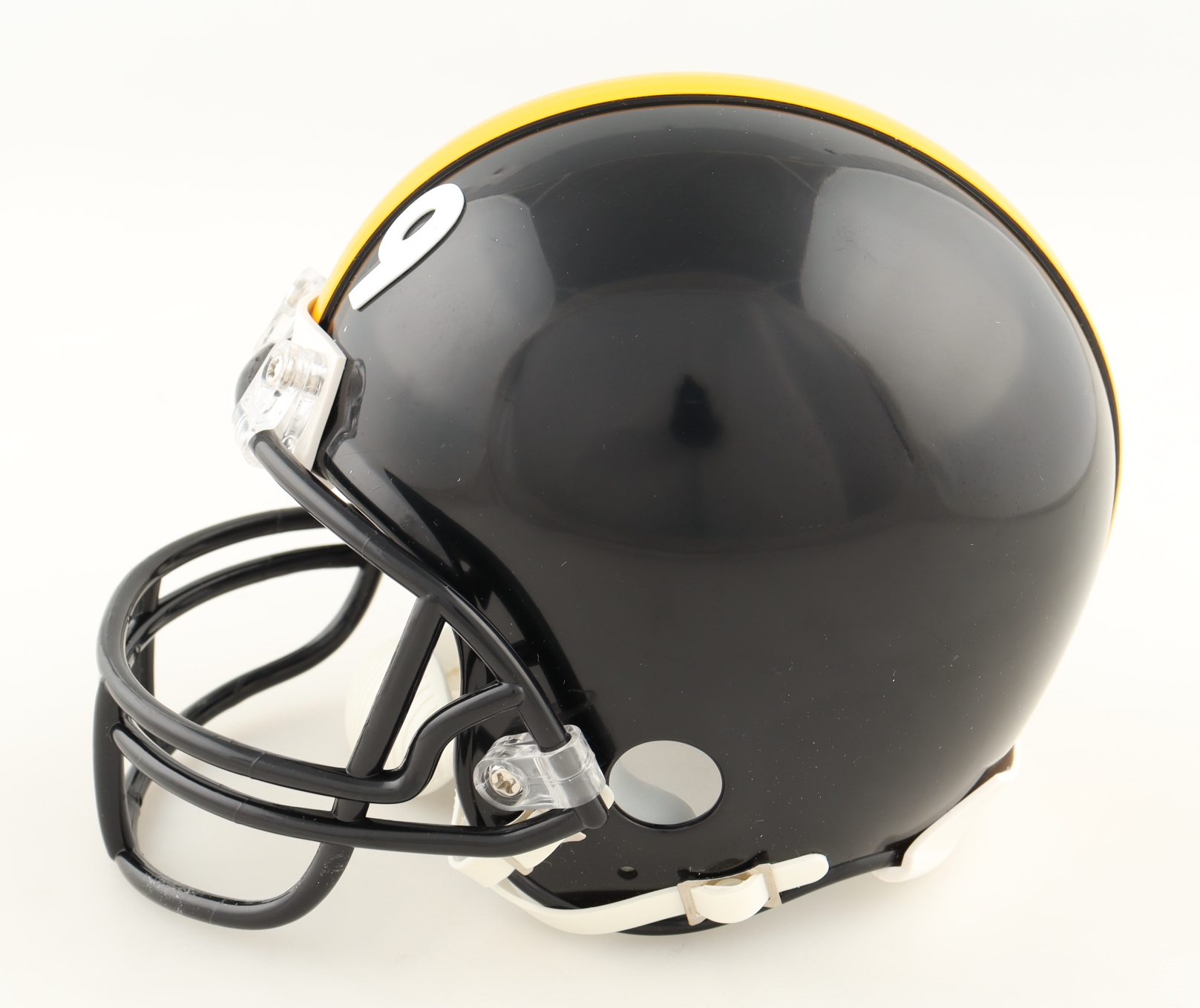 JuJu Smith-Schuster Signed Steelers Mini Helmet (Beckett) at PristineAuction.com JuJu Smith-Schuster Signed Steelers Mini Helmet (Beckett) at PristineAuction.com
