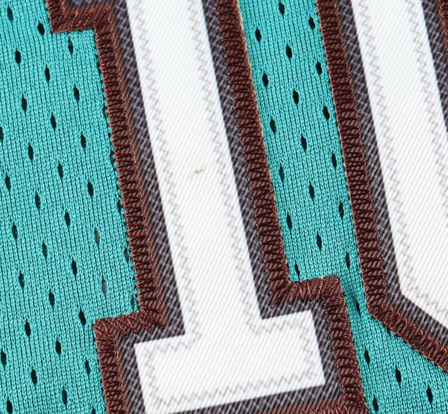 Mike Bibby Signed Jersey (PSA) at PristineAuction.com Mike Bibby Signed Jersey (PSA) at PristineAuction.com