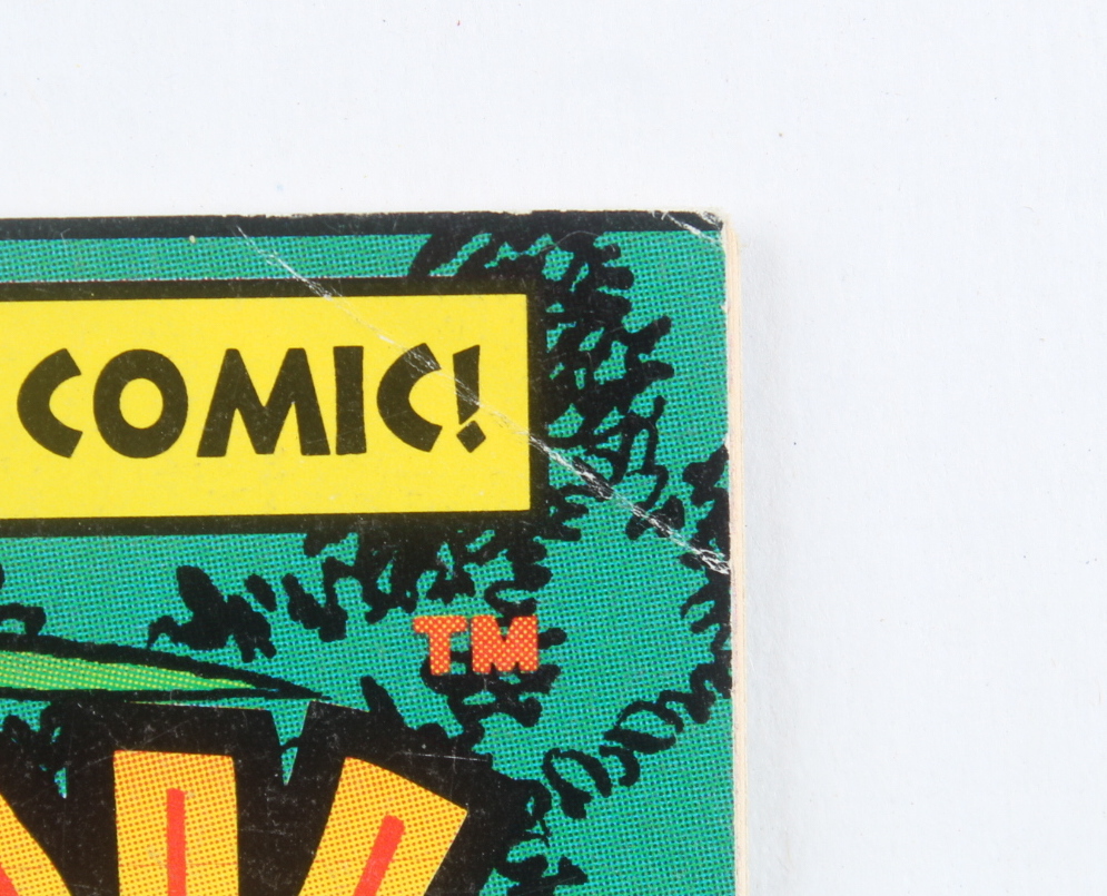 1993 "Jurassic Park" Issue #1 Topps Comic Book at PristineAuction.com 1993 "Jurassic Park" Issue #1 Topps Comic Book at PristineAuction.com