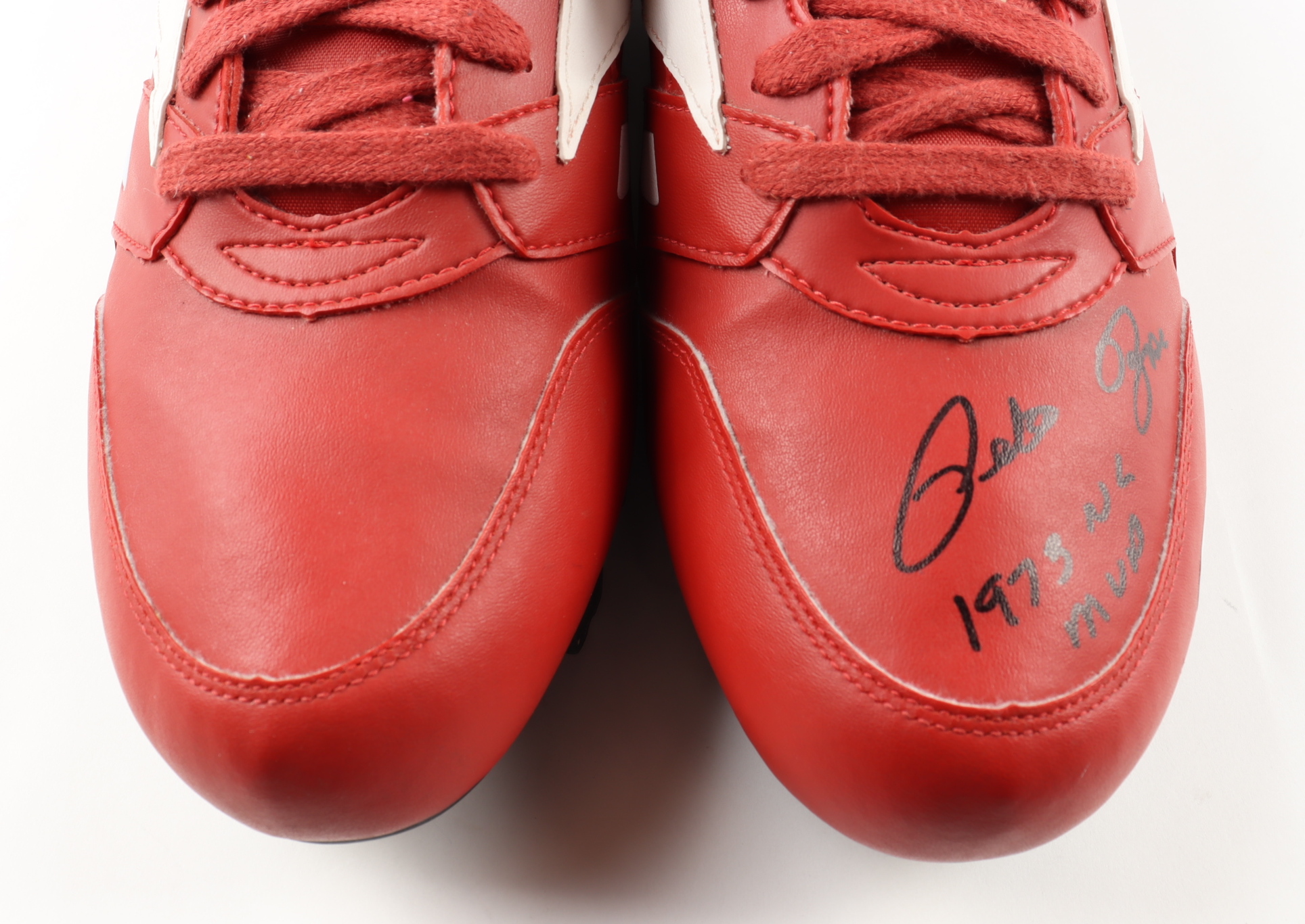 Pete Rose Signed Vintage Pair of Mizuno Baseball Shoes Inscribed "1973 NL MVP" (PSA) at PristineAuction.com Pete Rose Signed Vintage Pair of Mizuno Baseball Shoes Inscribed "1973 NL MVP" (PSA) at PristineAuction.com