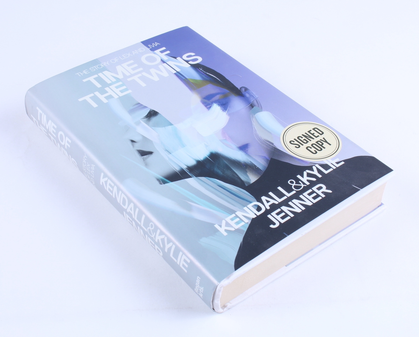 Kylie Jenner & Kendall Jenner Signed "Time of the Twins: The Story of Lex and Livia" Hardcover Book (JSA) at PristineAuction.com Kylie Jenner & Kendall Jenner Signed "Time of the Twins: The Story of Lex and Livia" Hardcover Book (JSA) at PristineAuction.com