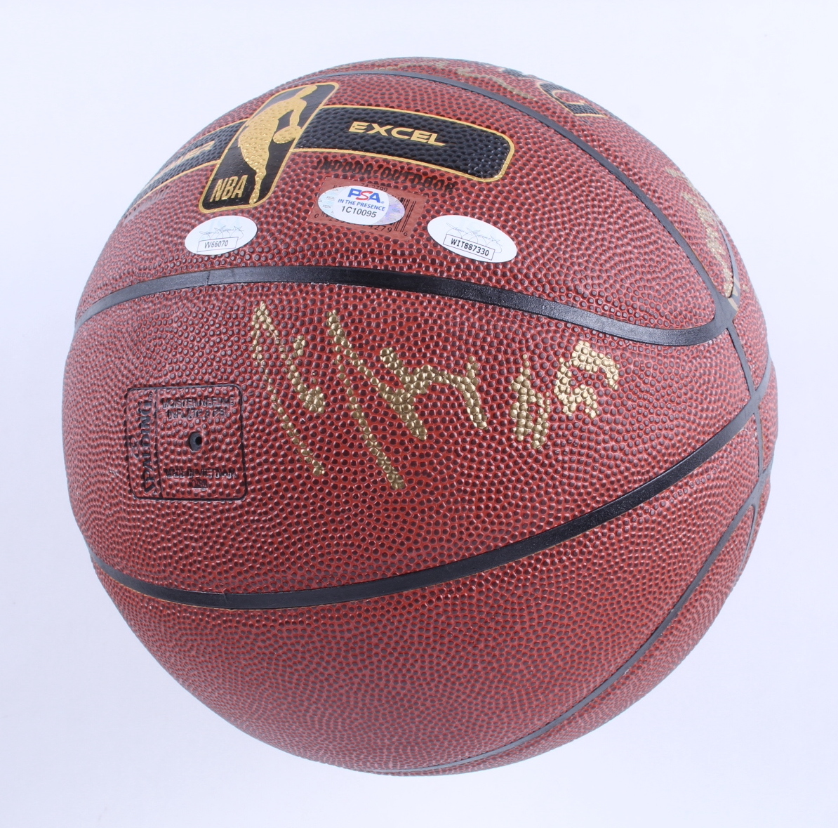 1981 NBA Champions Celtics Basketball Signed by (8) with Larry Bird, Kevin McHale, Robert Parish, Gerald Henderson, Cedric Maxwell (JSA & PSA) at PristineAuction.com 1981 NBA Champions Celtics Basketball Signed by (8) with Larry Bird, Kevin McHale, Robert Parish, Gerald Henderson, Cedric Maxwell (JSA & PSA) at PristineAuction.com