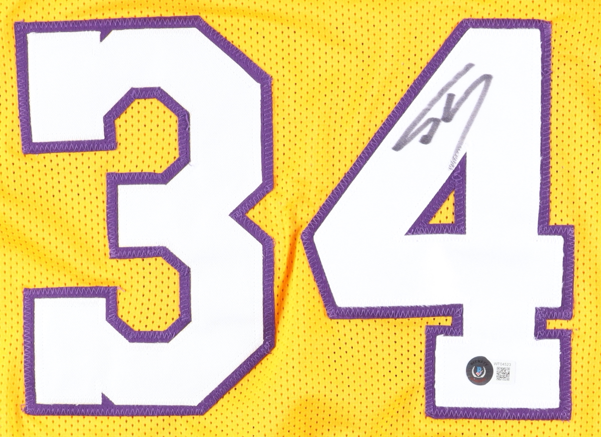 Shaquille O'Neal Signed Jersey (Beckett) at PristineAuction.com Shaquille O'Neal Signed Jersey (Beckett) at PristineAuction.com