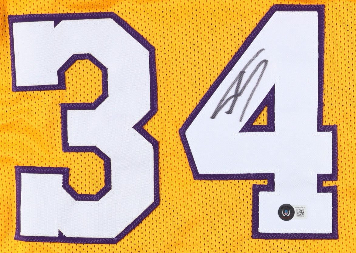 Shaquille O'Neal Signed Jersey (Beckett) at PristineAuction.com Shaquille O'Neal Signed Jersey (Beckett) at PristineAuction.com