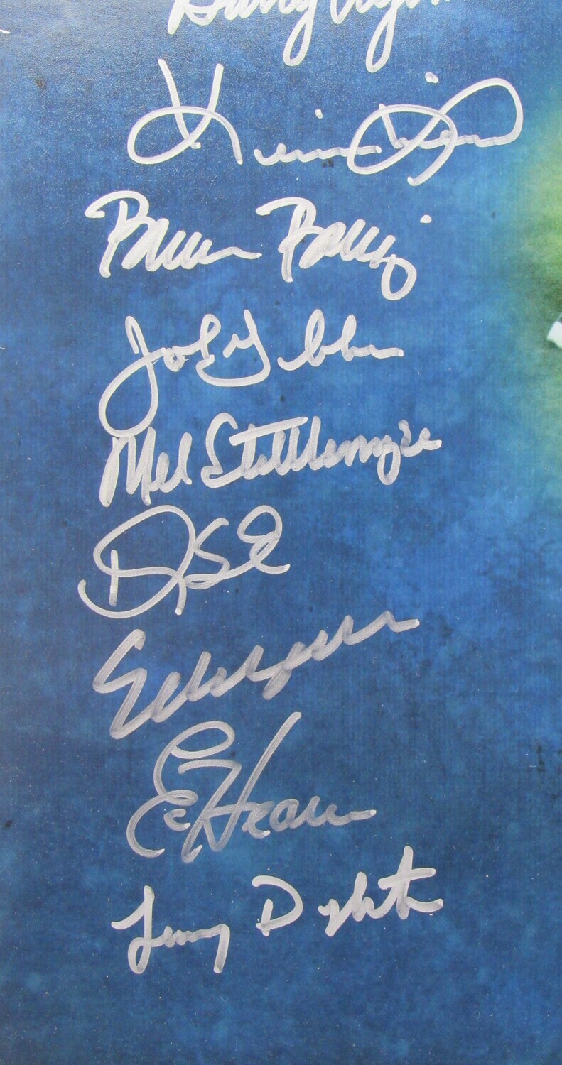 1986 Mets World Series Champions 20x24 Photo Team-Signed by (33) with Darryl Strawberry, Davey Johnson, Ray Knight, Dwight Gooden, Jesse Orosco (Beckett) at PristineAuction.com 1986 Mets World Series Champions 20x24 Photo Team-Signed by (33) with Darryl Strawberry, Davey Johnson, Ray Knight, Dwight Gooden, Jesse Orosco (Beckett) at PristineAuction.com