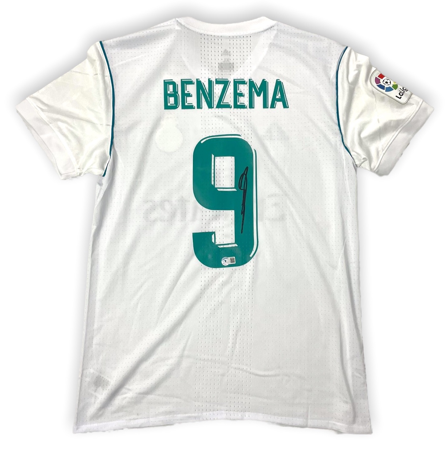 Karim Benzema Signed Real Madrid Jersey (Beckett) at PristineAuction.com Karim Benzema Signed Real Madrid Jersey (Beckett) at PristineAuction.com