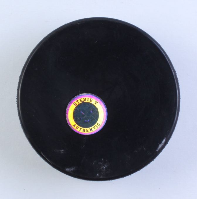 Steve Yzerman Signed Team Canada Logo Hockey Puck (Yzerman) at PristineAuction.com Steve Yzerman Signed Team Canada Logo Hockey Puck (Yzerman) at PristineAuction.com