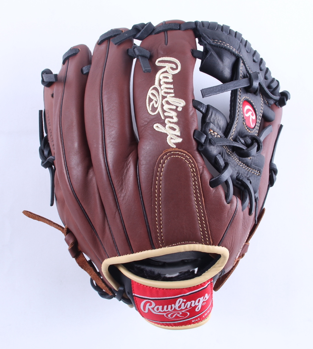 Brooks Robinson Signed Rawlings Baseball Glove Inscribed "HOF 1983", "16x GG" & "1970 WS MVP" with Display Case (PSA) at PristineAuction.com Brooks Robinson Signed Rawlings Baseball Glove Inscribed "HOF 1983", "16x GG" & "1970 WS MVP" with Display Case (PSA) at PristineAuction.com